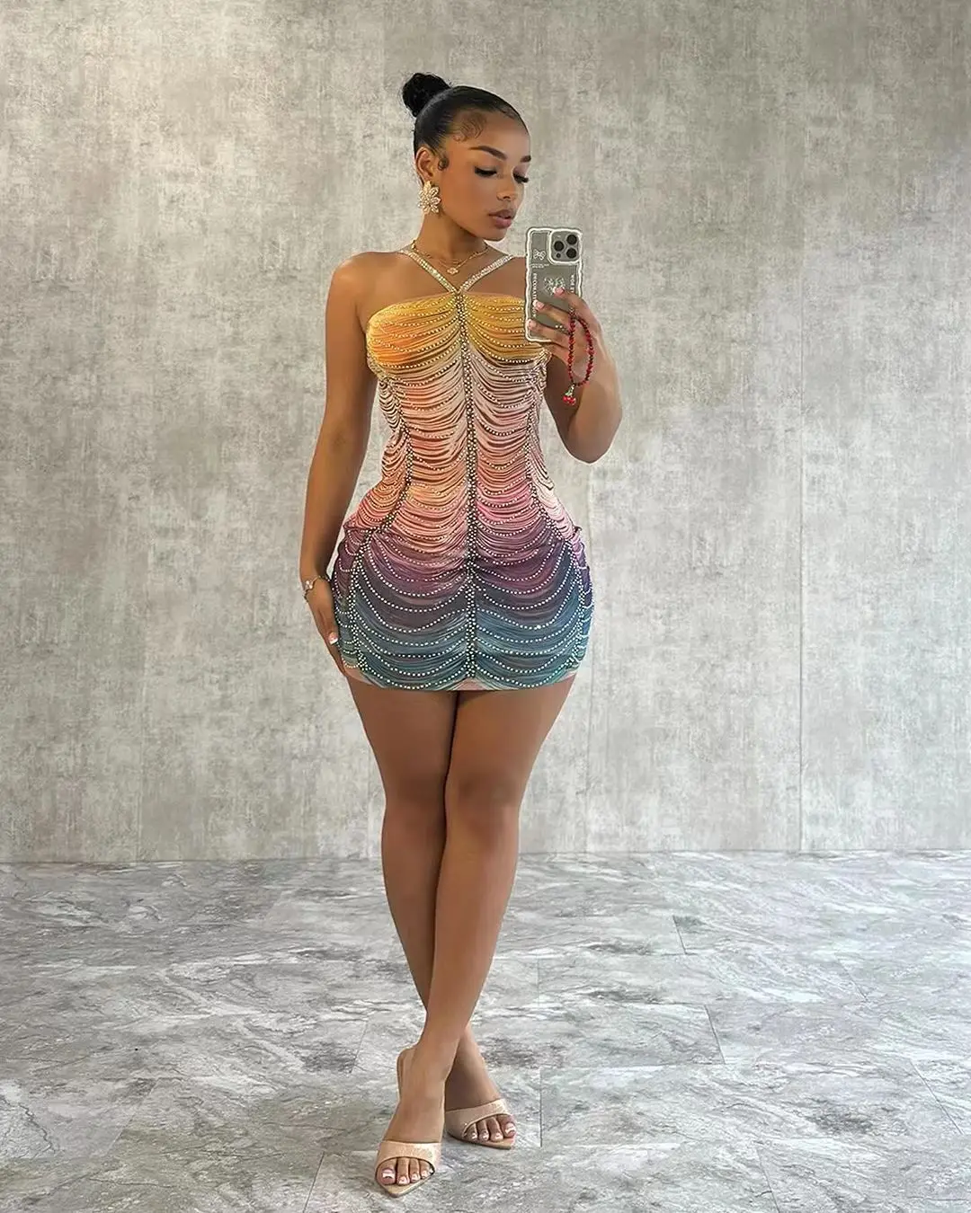 D8694 verão novo vestido sexy feminino estilo europeu e americano com alça fina, impressão de posicionamento, strass, camada dupla min