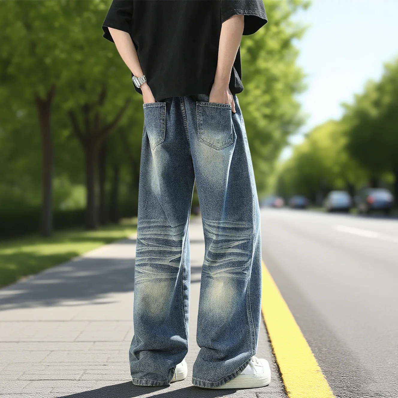 

2025 new Micro flared jeans for men spring/summer trumpet trend American retro straight leg men's micro flared pants men's pants