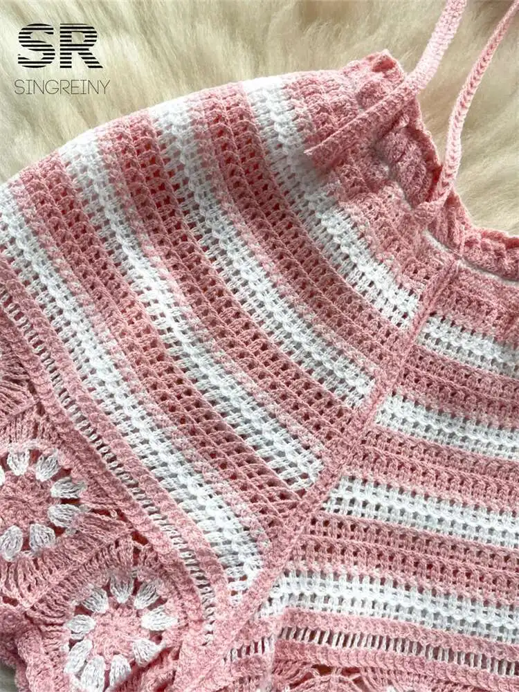 비치 휴가 니트 2피스 수트 여성 크롭탑 홀터 슬리브리스 레이스업 캐미솔+엘라스틱 허리 반바지 훅 플라워 홀로우 2피스 세트