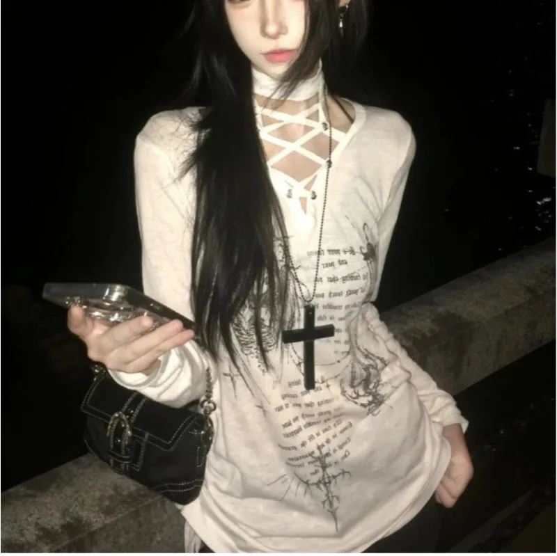 

Gothic Y2k Crop Tops Women Long Sleeve Bodycon T-shirts Outwear Chic Slim 2000s Vintage Clothing Harajuku Subculture Tee