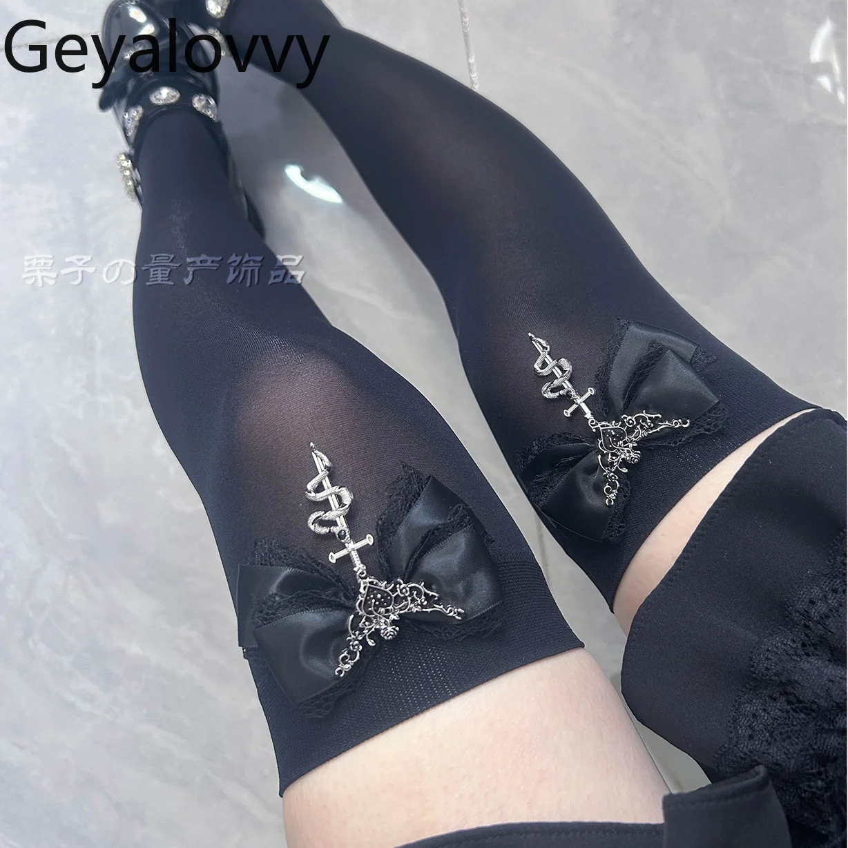 

Japanese Gothic Style Black Skinny Long Knee Socks Spring Summer Mine Sweet Girls Versatile Bow Stockings Thigh High Socks