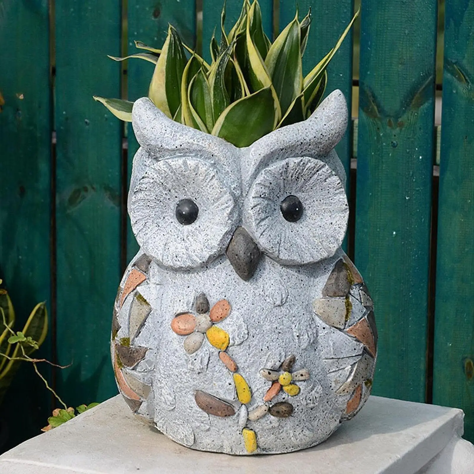 Owl Planter Pot for Indoor And Outdoor , Decorative Flower Holder for Home And Garden
