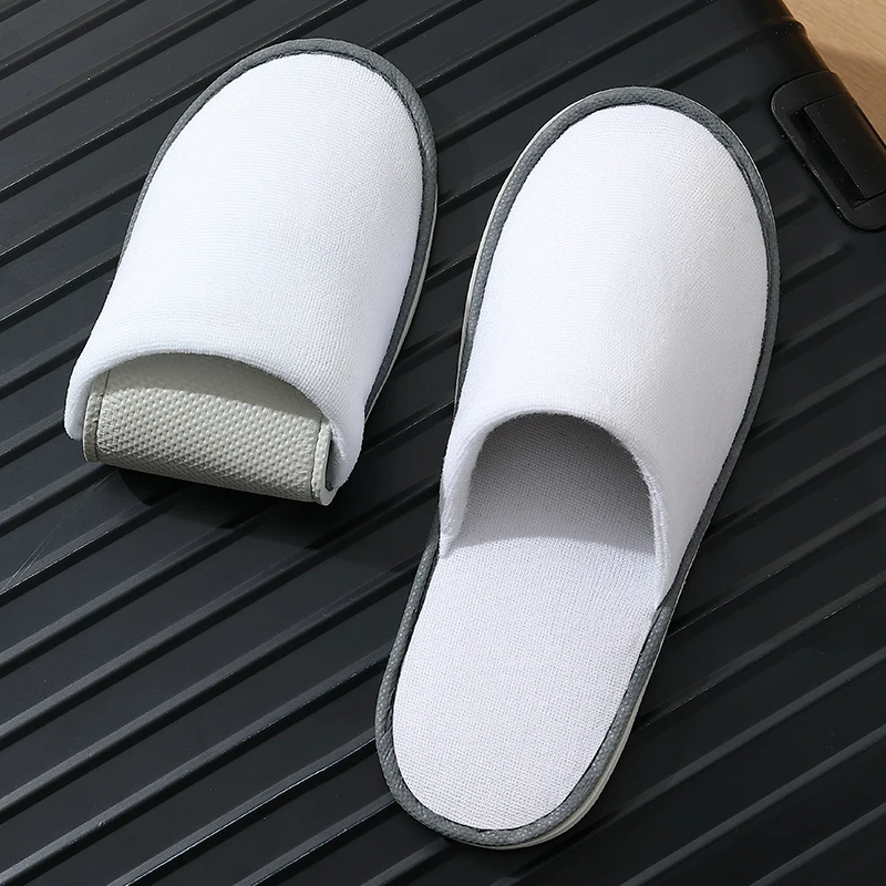 1Pair Portable Travel Foldable Disposable Slippers Men Women Solid Color Flat Sole Home Slippers Man Hotel Beach Slides Shoes