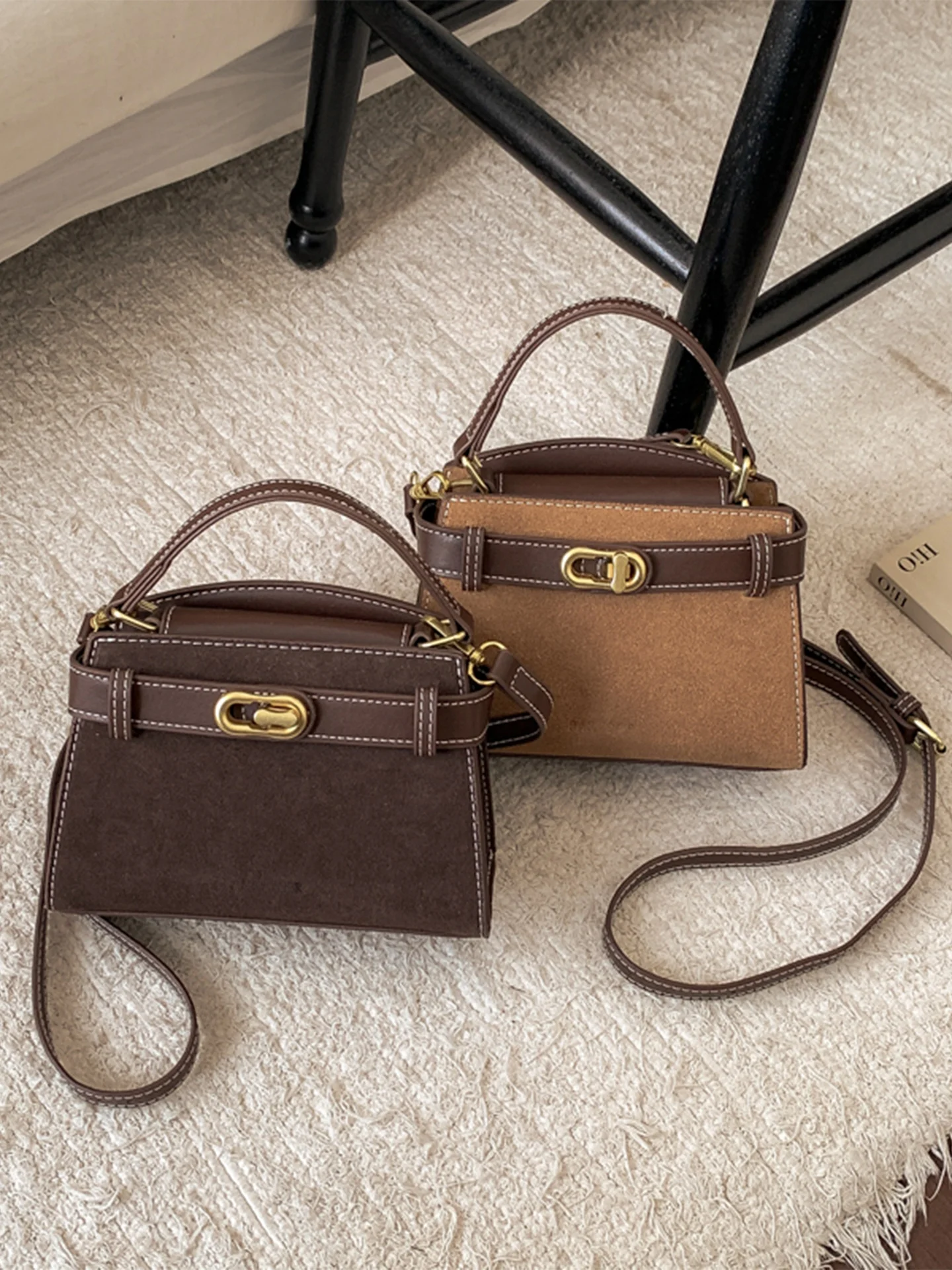 

Retro Faux Leather Crossbody Bag Women's Autumn Winter Faion Small Handbag Soft Magnetic Bule Closure Handbag