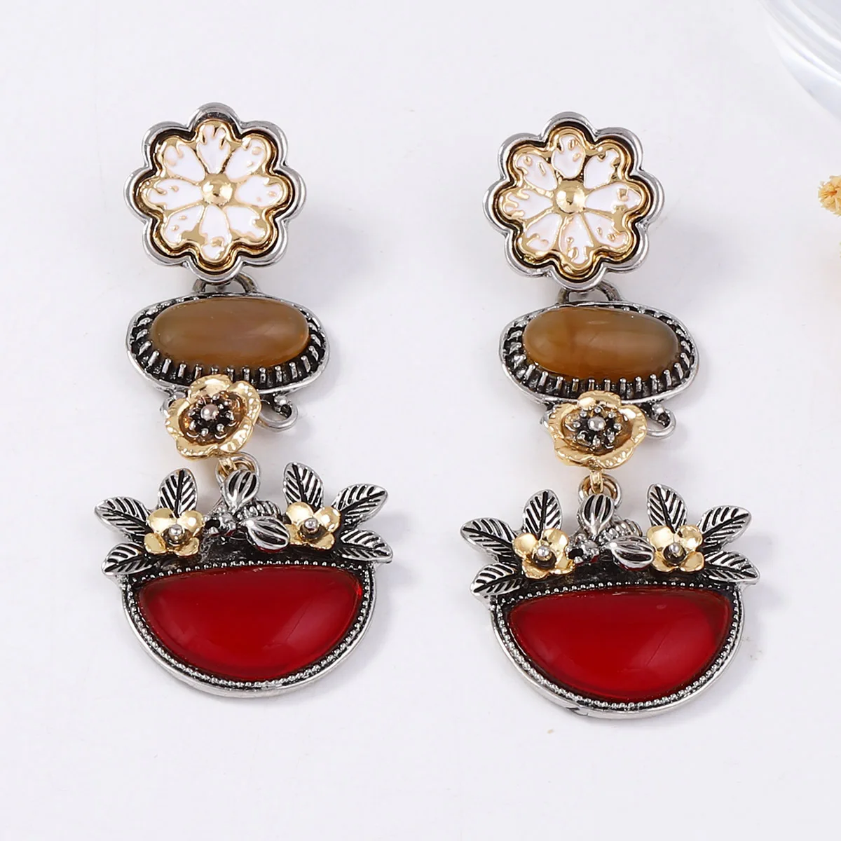 Bohemian retro medieval high-end zircon multi-layer flower flower earrings New Chinese earrings