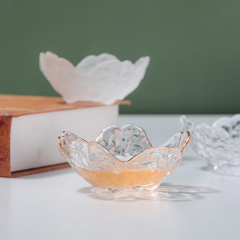 Mini japanische Kirschblüten form Glass chale Sauce Schüssel Küche Gewürz platte Eis Obst Sala Blumenmuster Geschirr