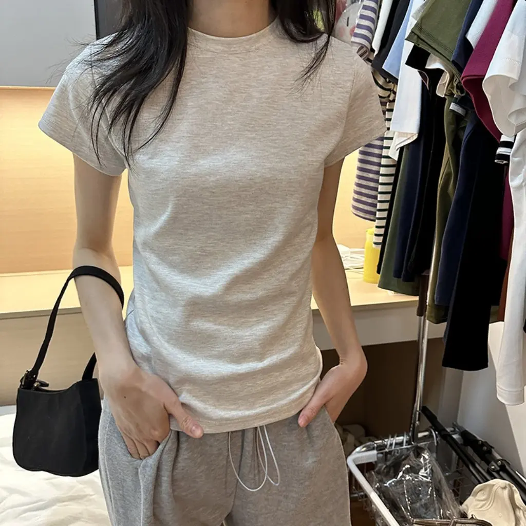 

Women's White Cotton Slim T-Shirt Skin-Friendly Right Shoulder Basic Top with Short Sleeves for Spring And Summer