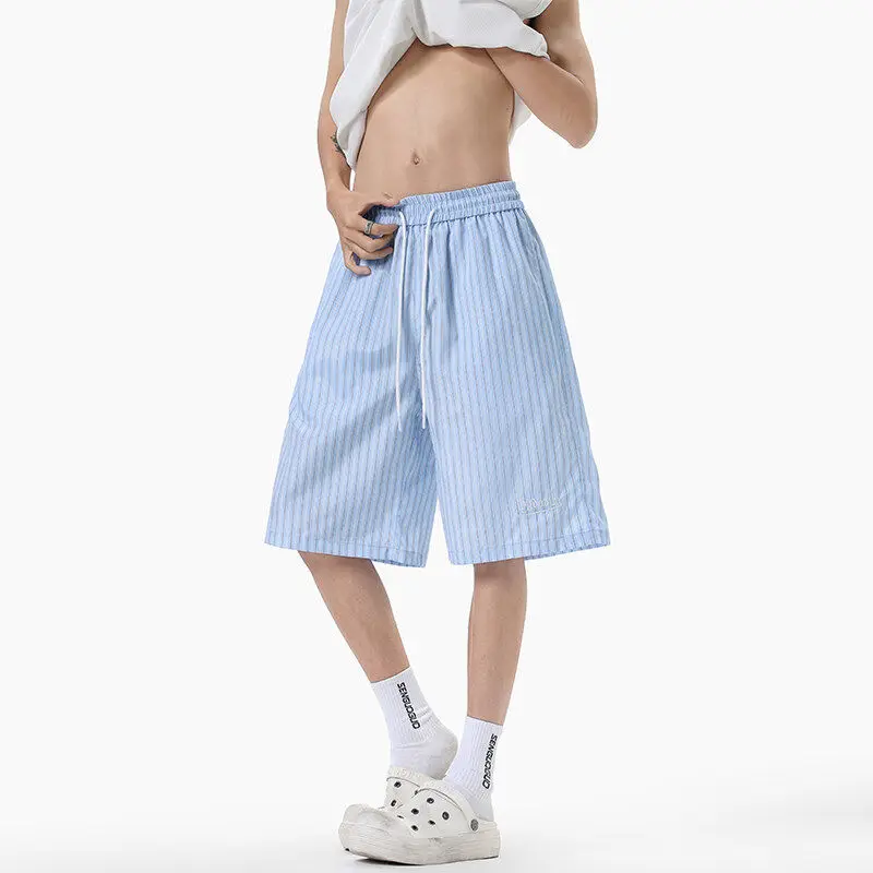 

Мужские дышащие повседневные брюки в американскую полоску в стиле ретро, летние тонкие дышащие повседневные брюки с вышивкой буквами, пять четвертей