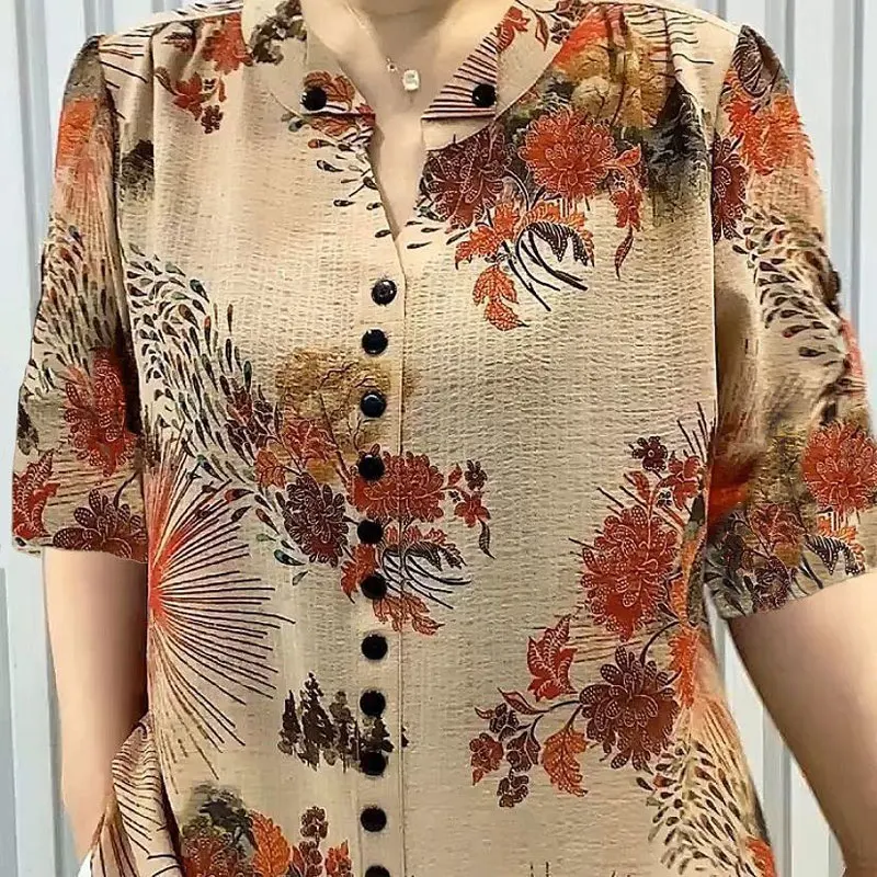 2024 Summer New Vintage Broken Flowers Blouse Commute Single-breasted Female Clothing Folk Casual Round Neck Half Sleeve Shirt