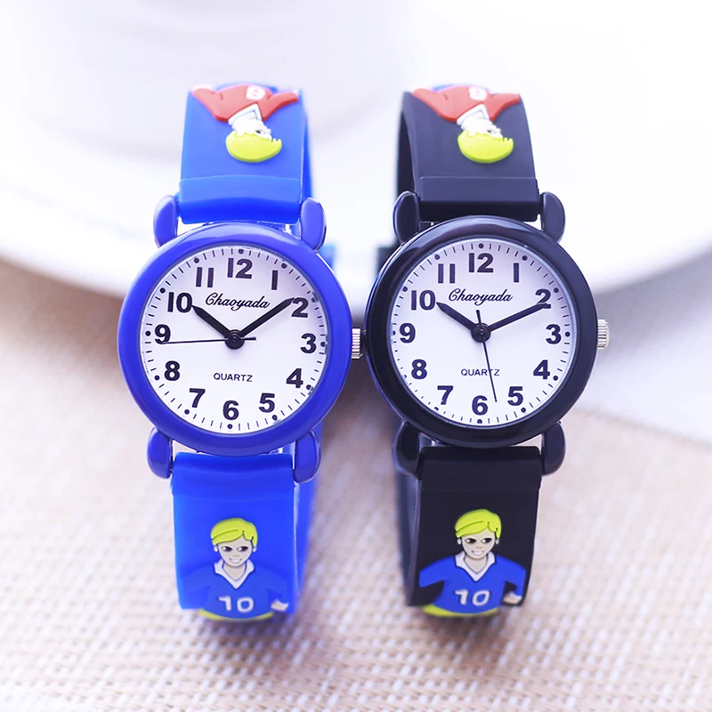 Relojes eléctricos de fútbol a la moda para niños y niñas, relojes suaves de jugador de fútbol, reloj digital de tiempo de estudio para estudiantes