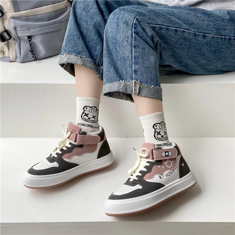 Autumn Winter High Top Sneakers Women Panda Sneakers for Teenage Girls Cute Womens Sports Shoes Kawaii Luxury Trend Ladies Shoes