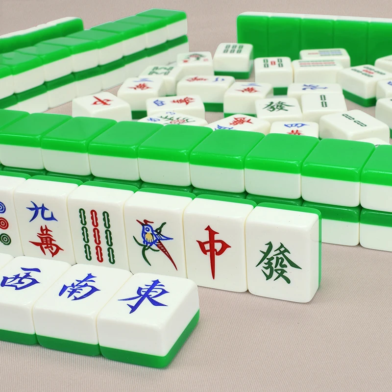 

144pcs Mahjong Set 39 40 42mm Green White Acrylic Household Hand-Rubbed Mahjong Tiles Exquisite Wooden Box Mahjong Table Game