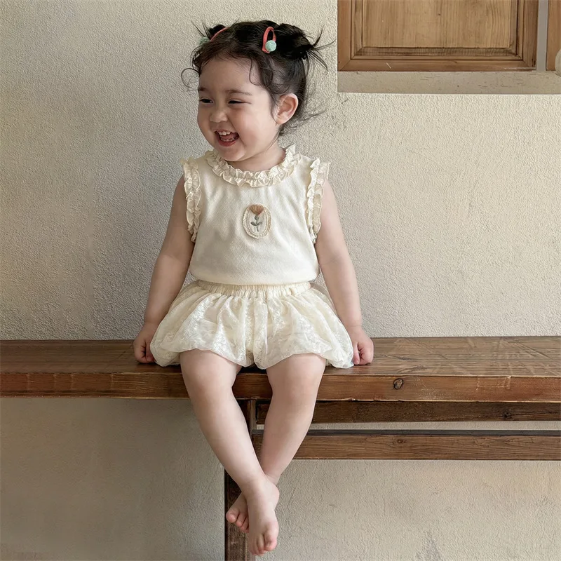 Baby girl's summer sleeveless outfit, thin and stylish, cute toddler summer outfit, super good-looking two-piece shorts set for