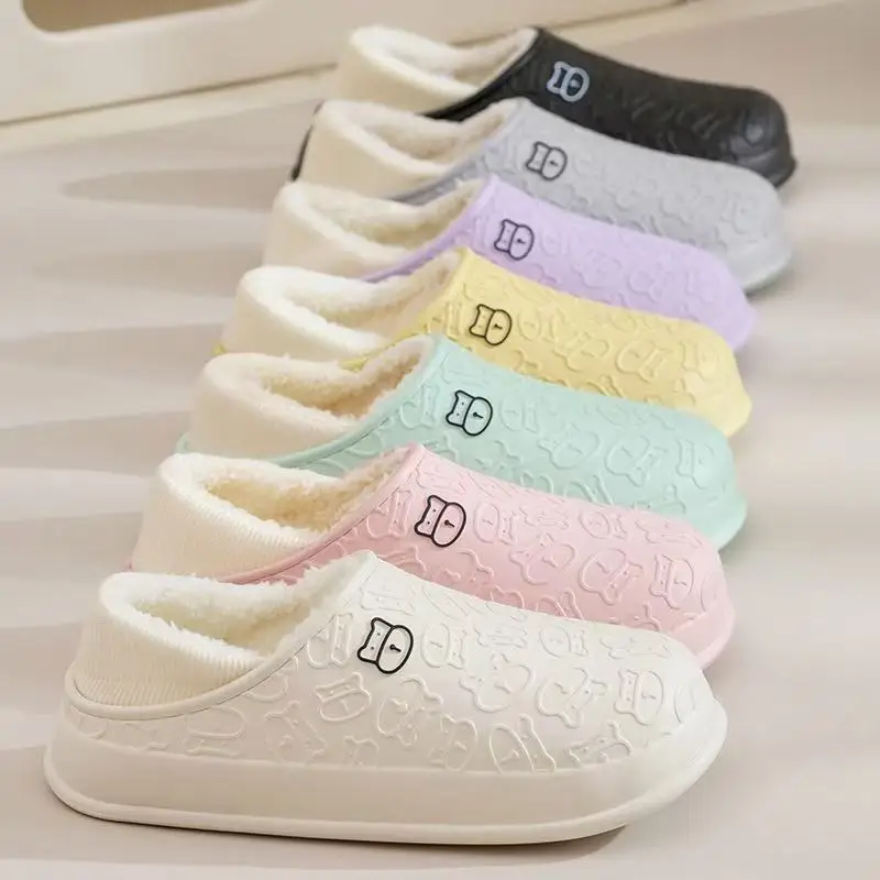 

2025 New Waterproof Cotton Slippers Autumn/Winter Bag and Outerwear for Home Couples, Anti slip and Warm Plush Shoes
