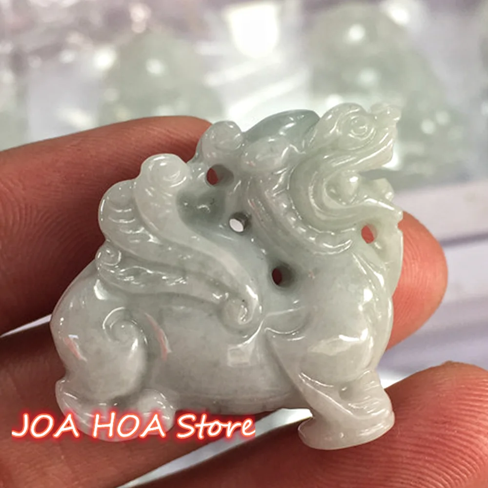 

Ancient Chinese Hand-carved Natural Jadeite Beast Pendant A Cargo Flying Brave PIXIU Jade Necklace Chain Exquisite Jewelry