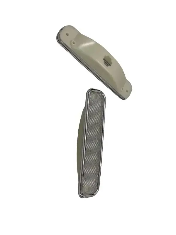 

A Pair Front Signal Side Marker Lights Pair Clear Lens With Chrome Trim for Chevy / GMC Pickup Truck 73-80