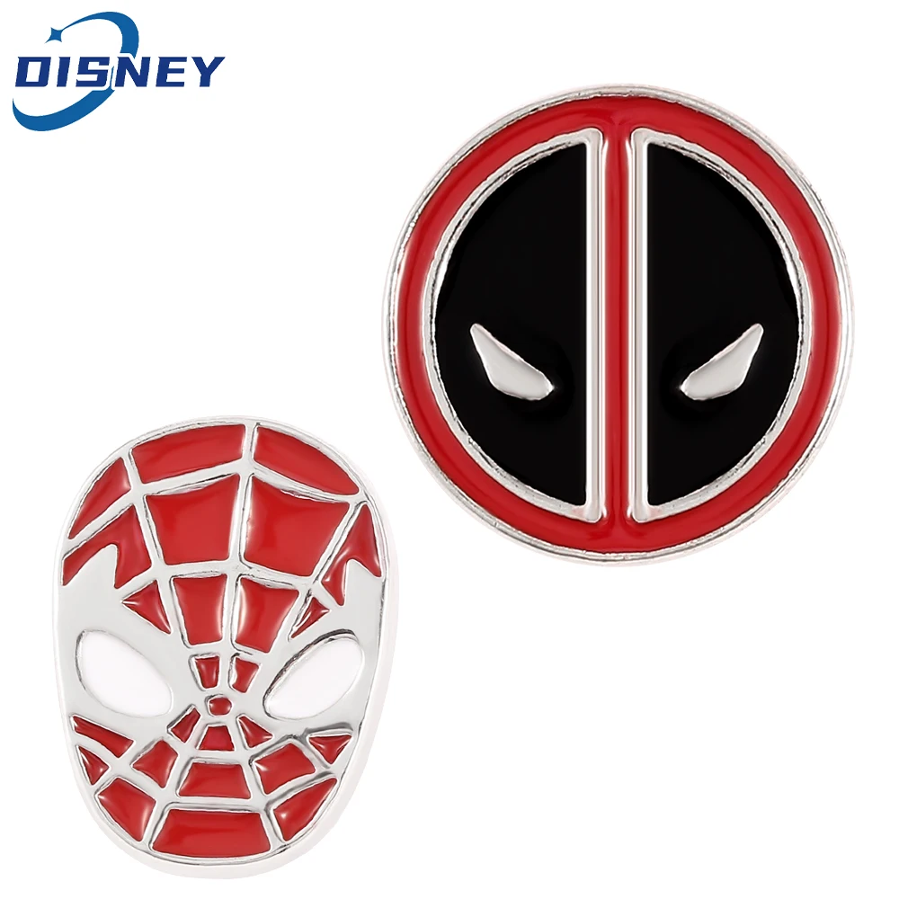 Marvel The Avengers Spiderman Mask Brooch Cosplay Superhero Spiderman Badge Jewelry Accessories Enamel Lapel Pin for Fans Gift