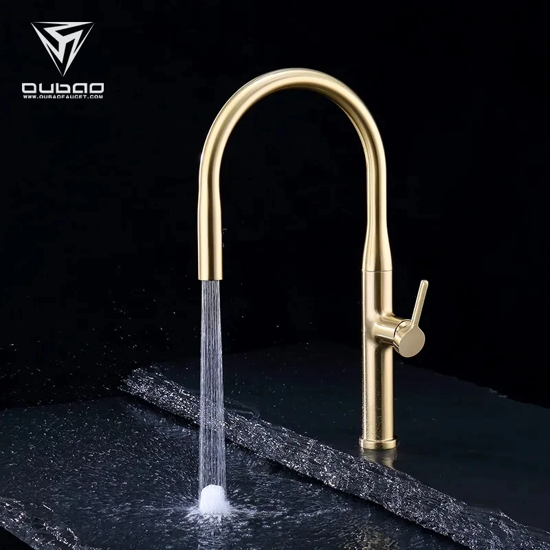 

Popular Brushed Gold Flexible Hose Faucets Kitchen Sink Mixer Taps Lead-free New Design Kitchen Mixers Pull Down Sprayer Faucet