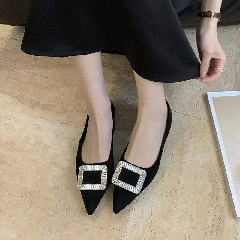 Shoes Woman 2024 Pointed Toe Shallow Mouth Casual Female Sneakers Modis Flats Buckle Crystal New Cute Dress Square Rhinestone Bo