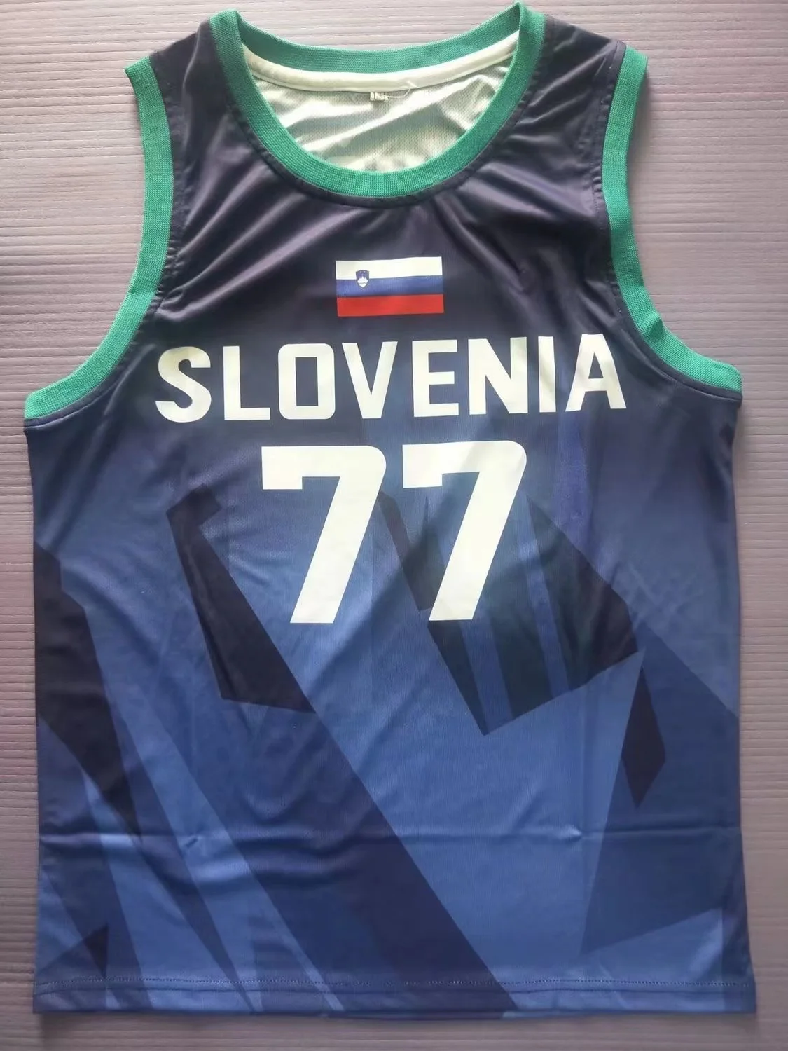 2019 Słowacja 77 Doncic koszulki Koszulka sportowa Nowe koszulki sportowe Hot