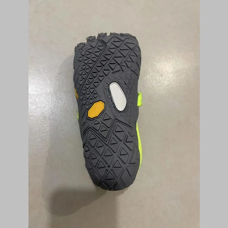 Classic Brand Design Five Toe Yoga Fitness Shoes Non-Slip Soft Sole Walking Shoes Professional Unisex Light Weight Lifting Shoes