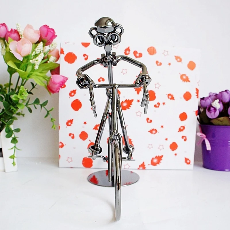 Retro Cyclists Model Iron Art Metal Bicycle Ornament A Man Riding Bike Statue Figurine for Home Library Desk Decoration