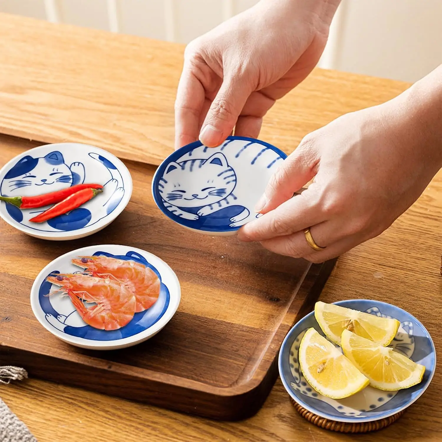 Cute Lucky Cat Dessert Plates 2