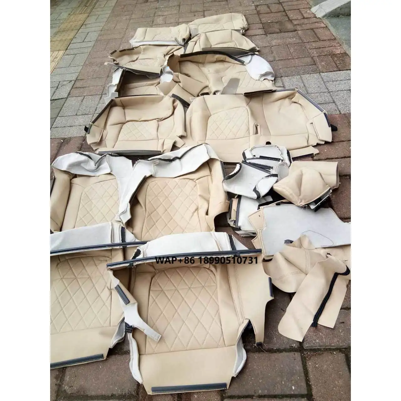 

Premium Grid Diamond Luxury Upholstered Original Leather Car Seat Covers for Land Cruiser 200