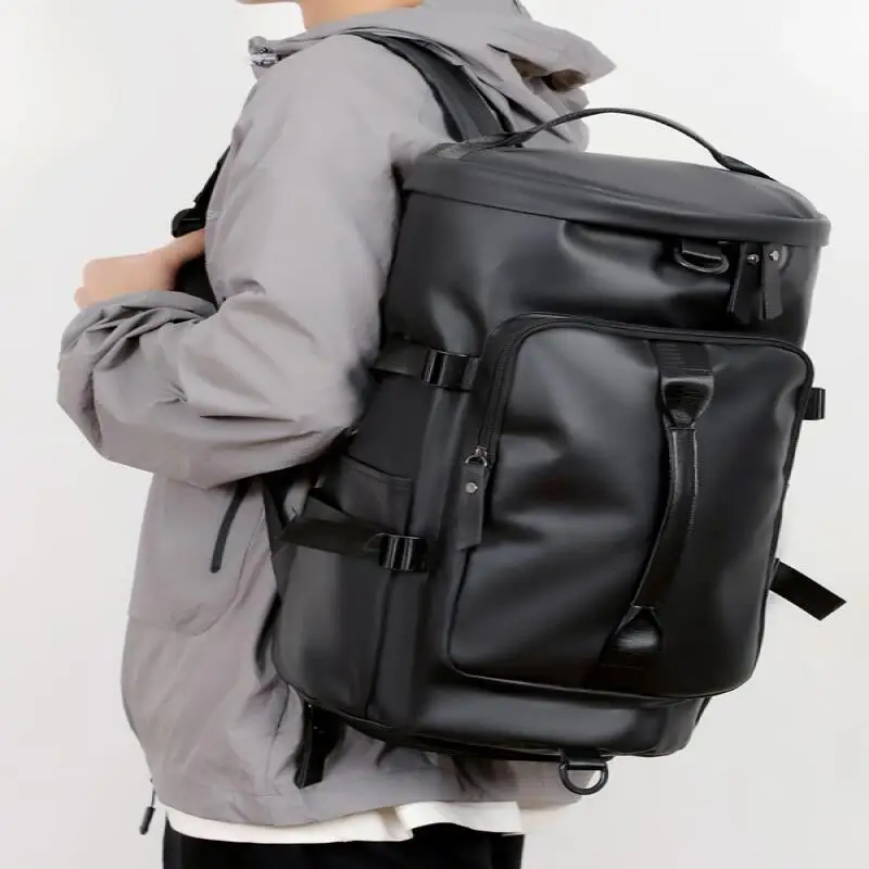 Large Capacity Men's Travel Mountaineering Bag, Casual Hand Luggage Bag, Dry Wet Separation with Shoe Compartment, Crossbody Bag