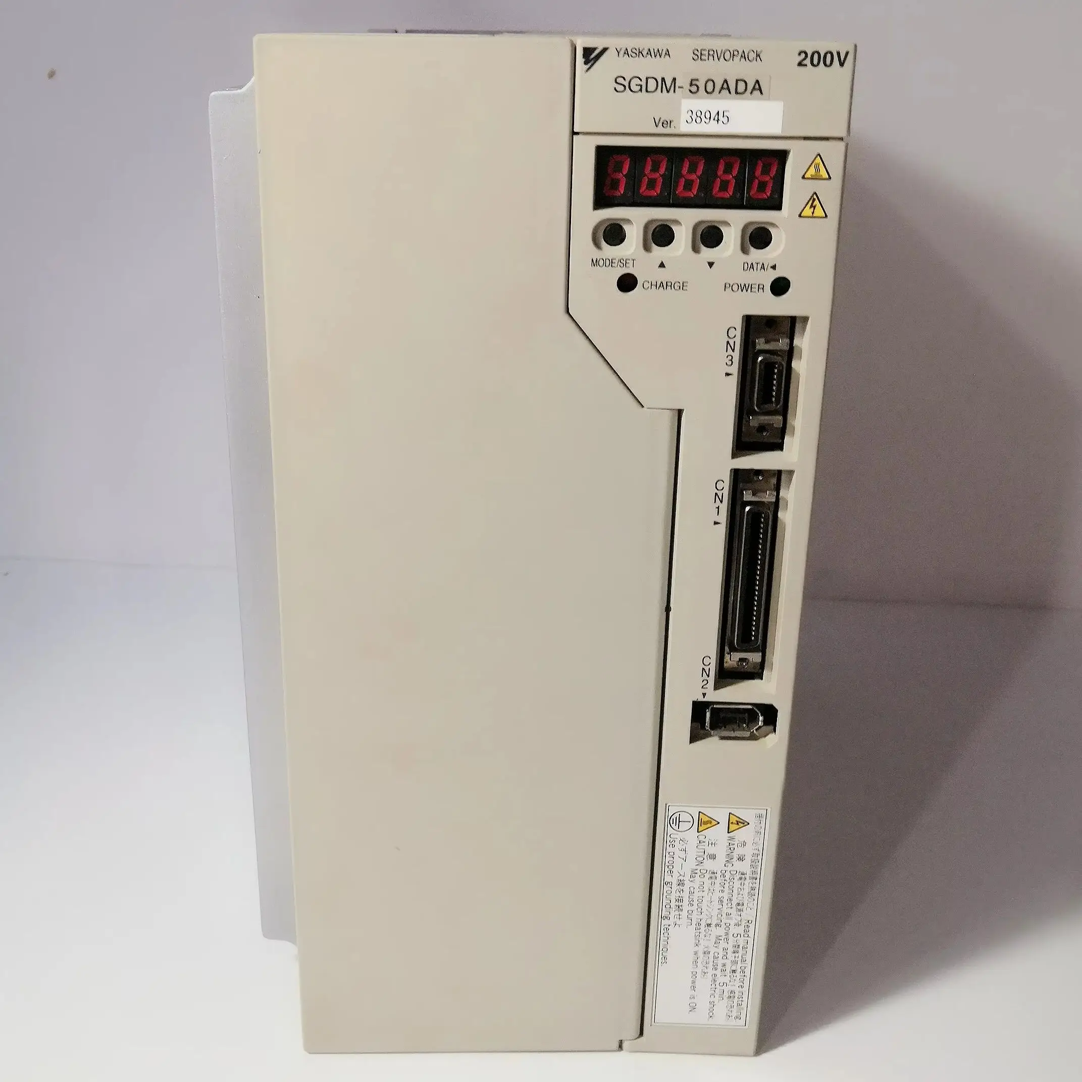 

Сервопривод SGDM-50ADA, новый, быстрая доставка.