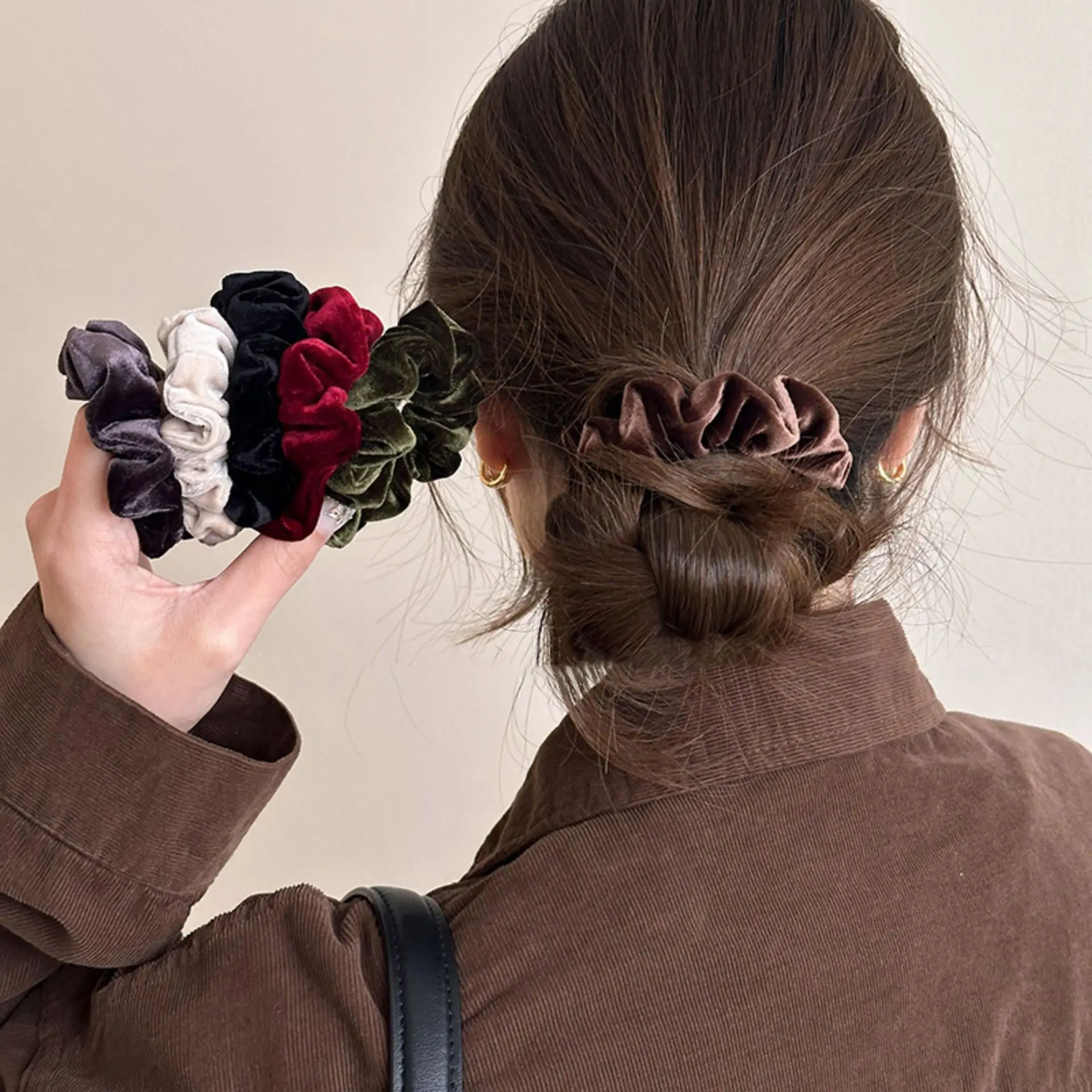 Retro Skinny Velvet Hair Ties For Women Chic Solid Stretchy Elastic Head Bands Basic Hair Rings Scrunchie For High Ponytail/Bun