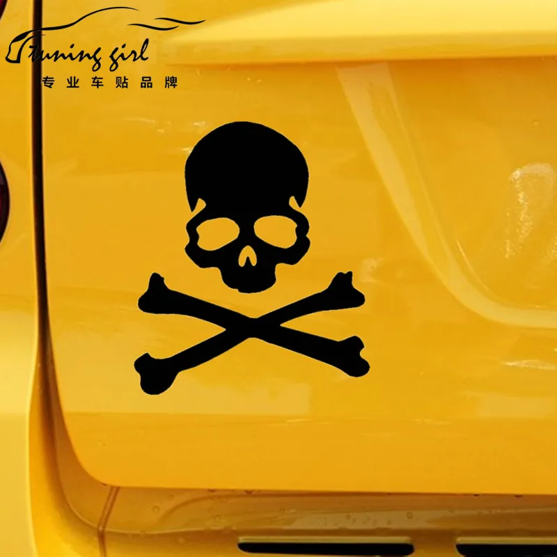 Car Stickers Skulls Pirates Funny Reflective Decoration For Windshield Bumper Trunk Fuel Tank Cap Motorcycle Helmet Laptop C40