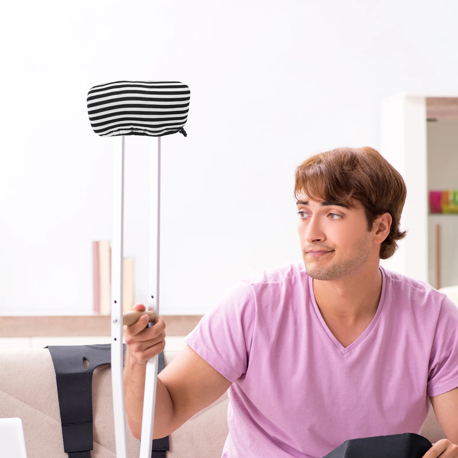 

1Pair Thickened Crutch Pad Ergonomic Design Non-Slip Reusable Underarm Cover Comfortable Hand Grip Stretchable Fastening Strap