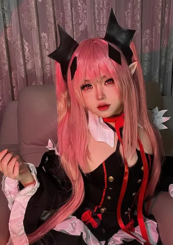 Anime Cosplay różowa peruka z dwiema warkoczami impreza z okazji Halloween kobieta peruka z włosów syntetycznych peruka termoodporna