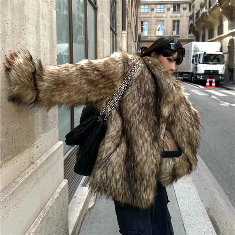 Winter namaakbontjassen Dames Winter Nieuw in jassen V-hals Volledige mouwen Pluche pluizige dameskleding Warme milieuvriendelijke bovenkleding