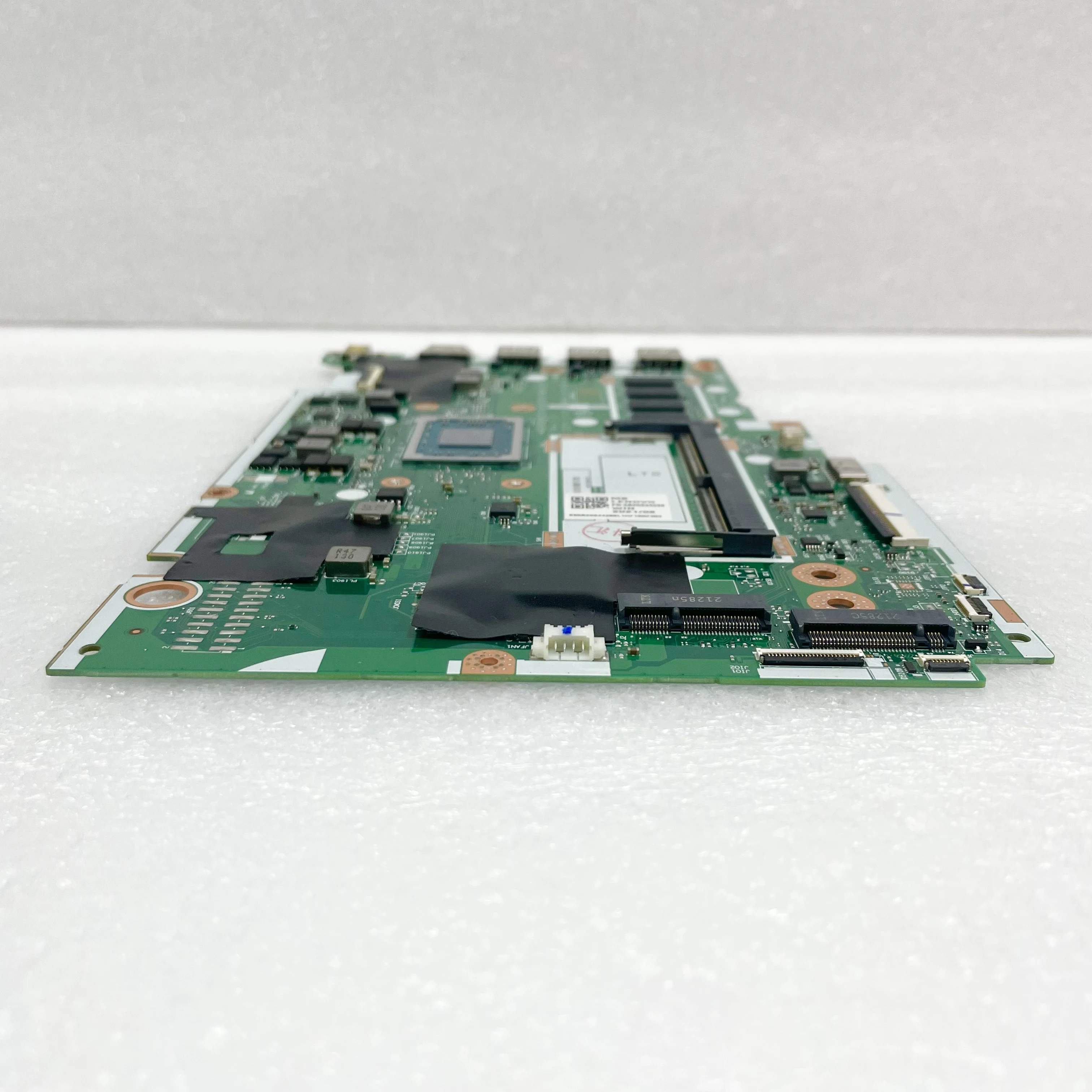 NM-C821 Scheda Madre Per Lenovo IdeaPad 3 15ADA05 IdeaPad 3 14ADA05 Scheda Madre Del Computer Portatile Con AMD R3 R5 R7 CPU, RAM 4GB 100% Test Ok