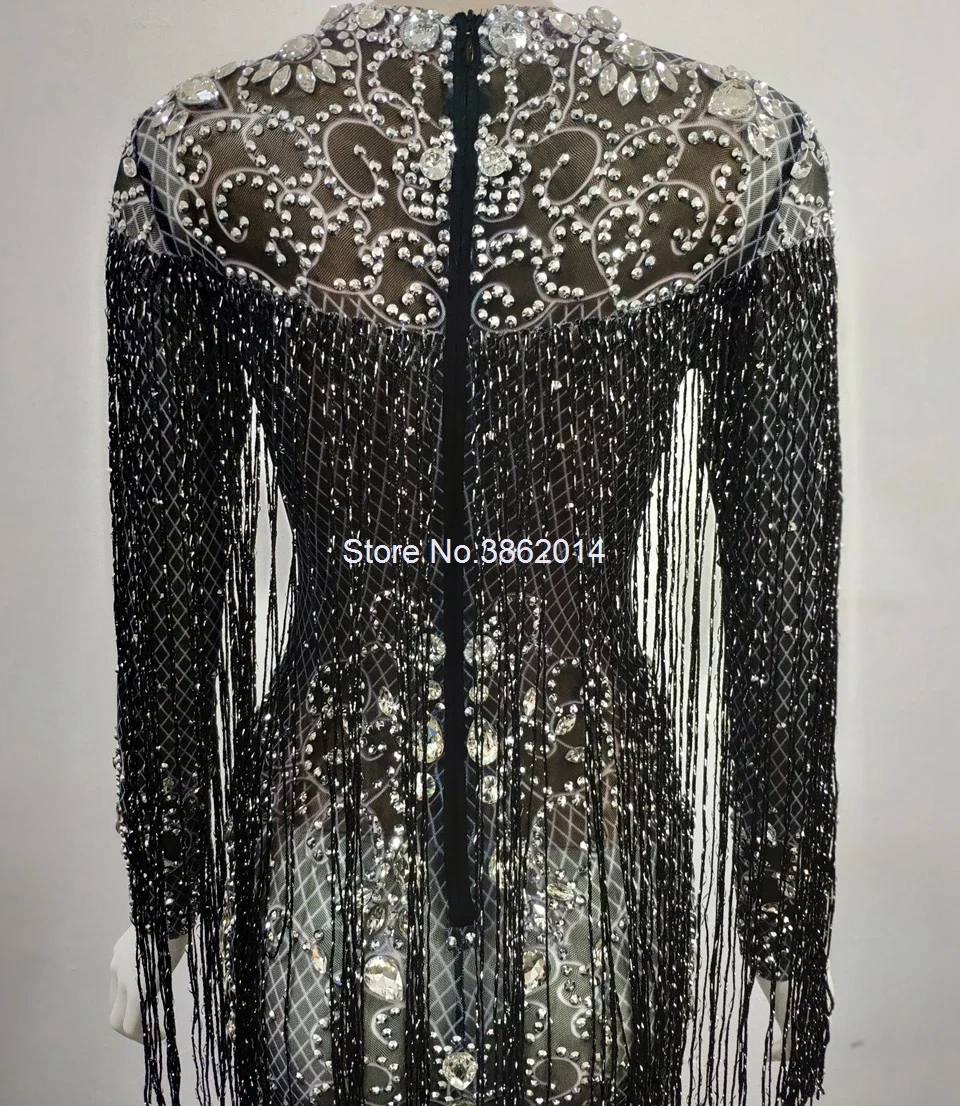 Black Diamond Fringes ชุดดูผ่านคริสตัลชุดราตรียาว Rhinestones ชุดวันเกิดพู่เครื่องแต่งกายเวที
