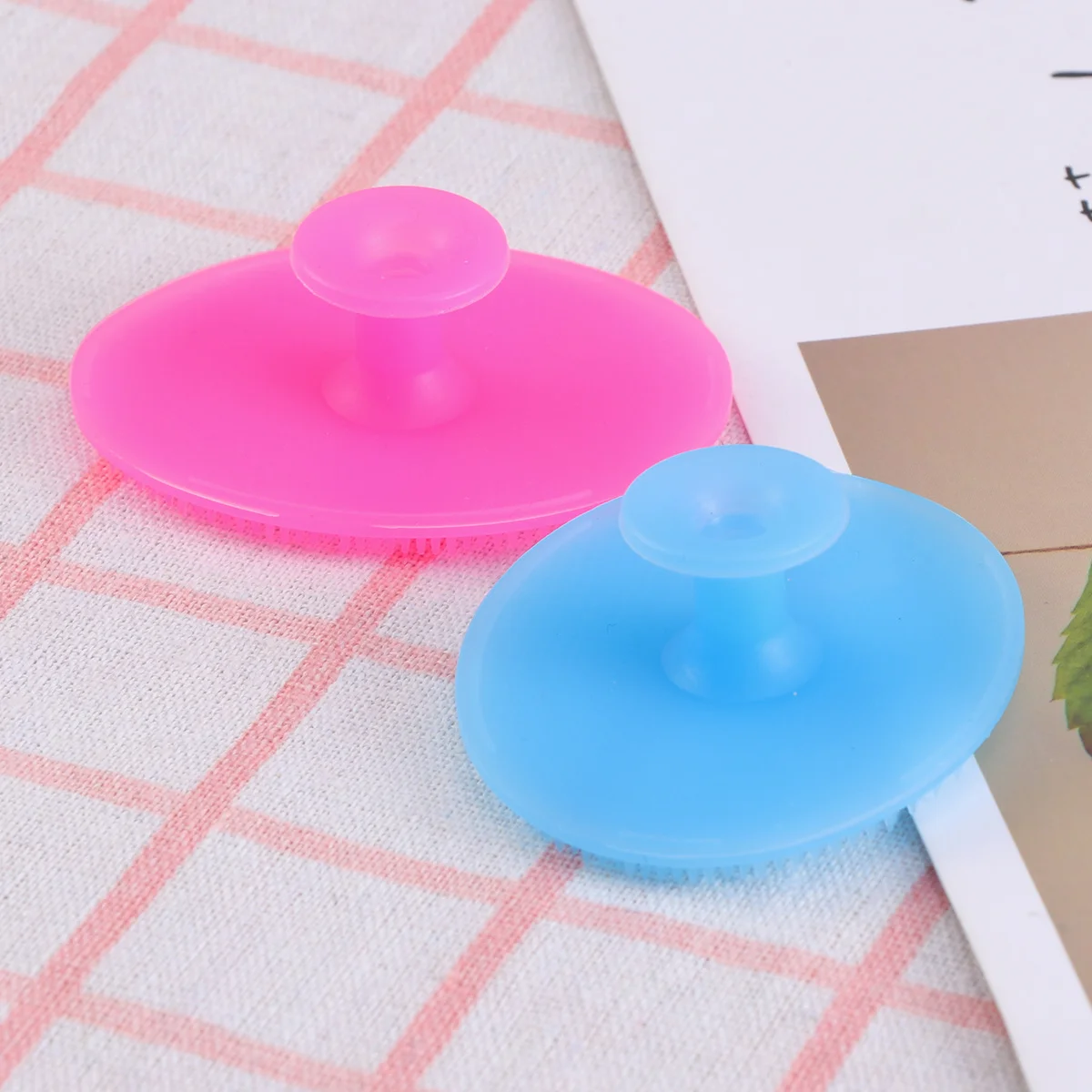 2 stuks siliconen gezichtsscrubber milde niet-schurende reinigingsborstel voor gevoelige huidverzorgingstool alle huidtypes klein hemelsblauw licht