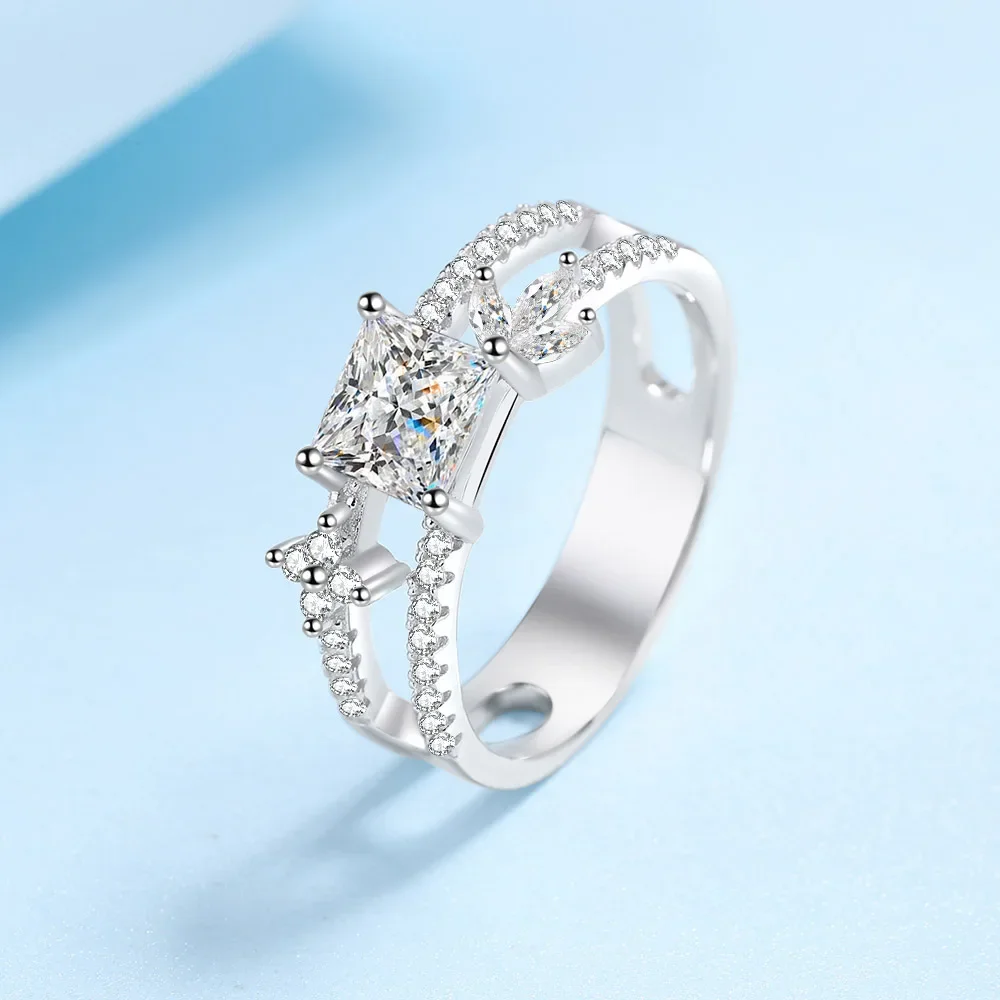 

Luxury Princess Square 1 Carat Moissanite Diamond Ring for Women, Fashion Sparkling Platinum Pt950 Light Rings Fine Jewelry