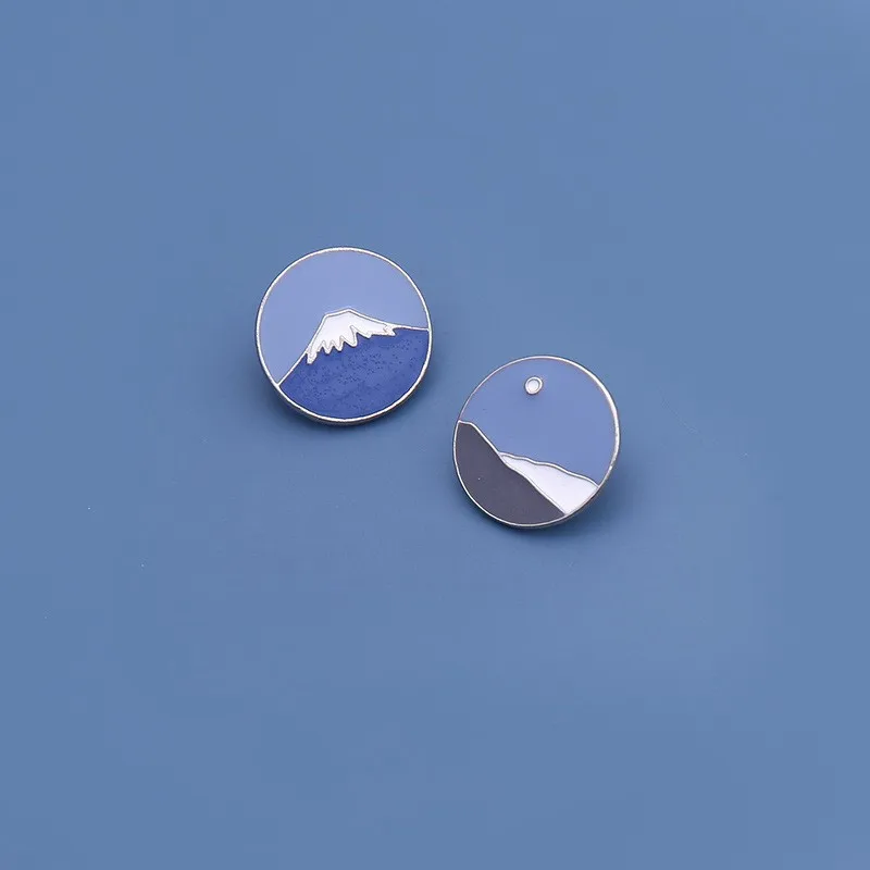 Fuji Mountain Brooch Japanese-Style Simple Couple Scarf Accessory Round Badge Ins Adorable Clothes Bag Pin Student Jewelry