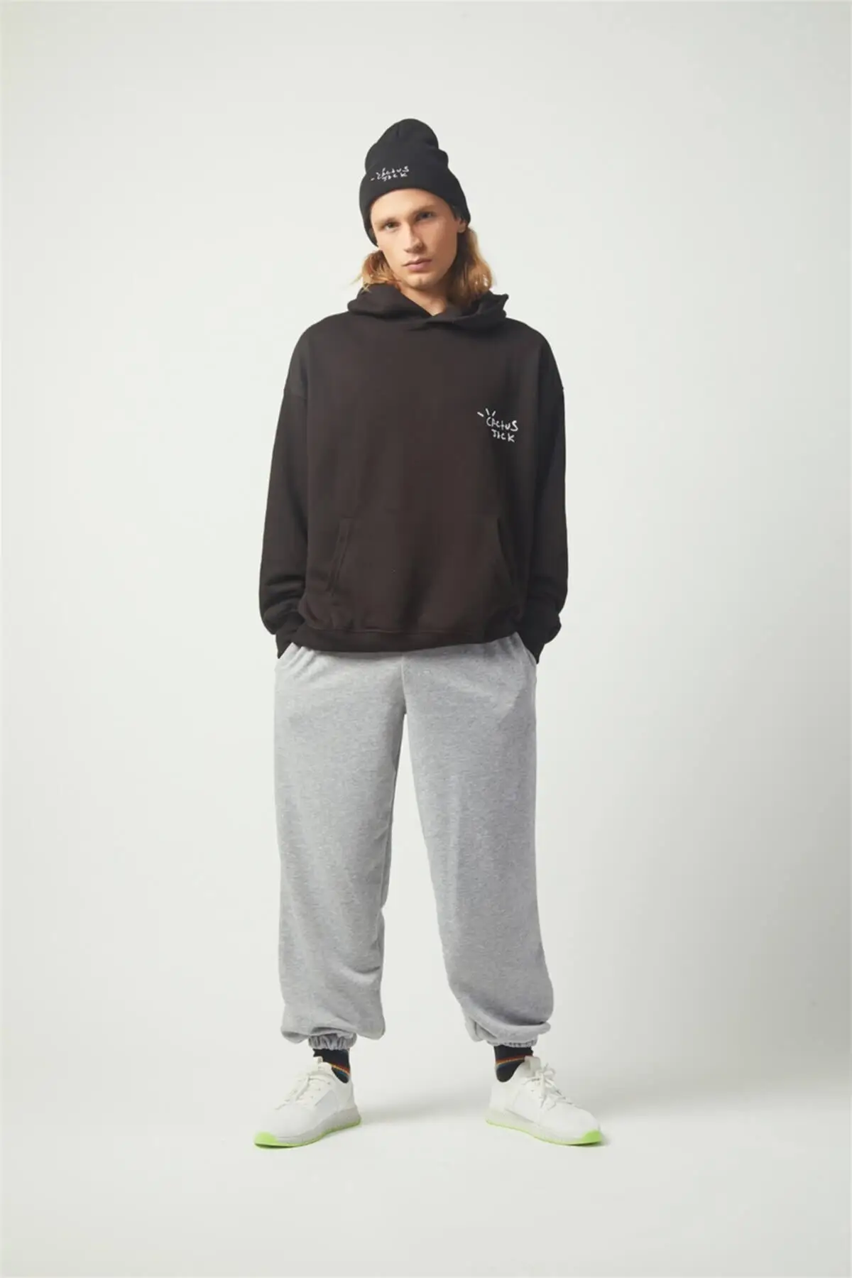 الصبار المعتاد البلوز الأسود أنيق فلامبوينت خفيفة الوزن عادية كول موضة جديدة 2022 نموذج الاتجاه