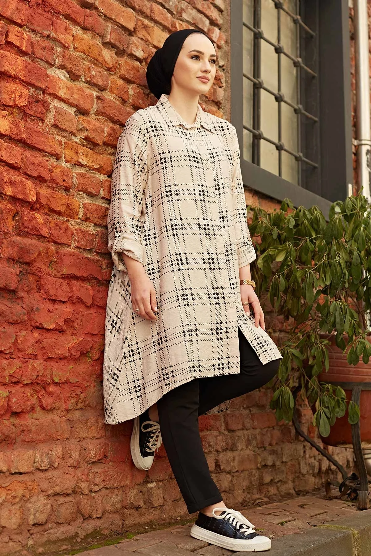 Patterned Asymmetrical Cut Shirt TH-Beige