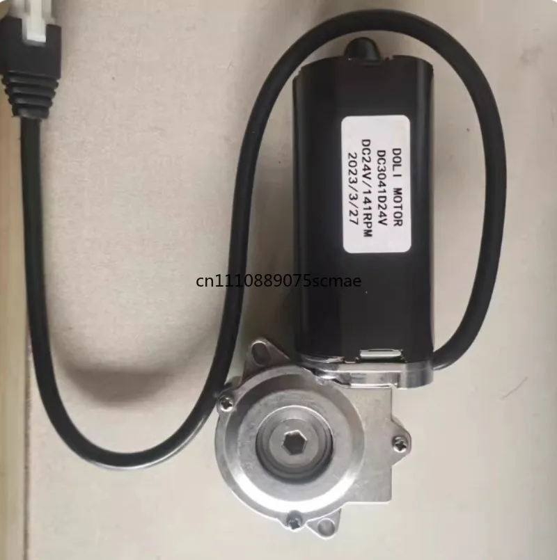 

Регулируемый по высоте стол, электрический подъемный учебный стол с ручным приводом и одним мотором, с контроллером и адаптером питания