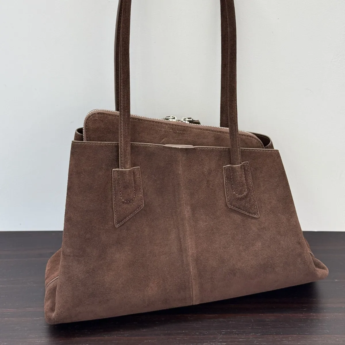 

2025 New Retro Single Shoulder Suede Matte Tote Bag Large Capacity Work Commute Advanced Feeling Underarm Shoulder Bag