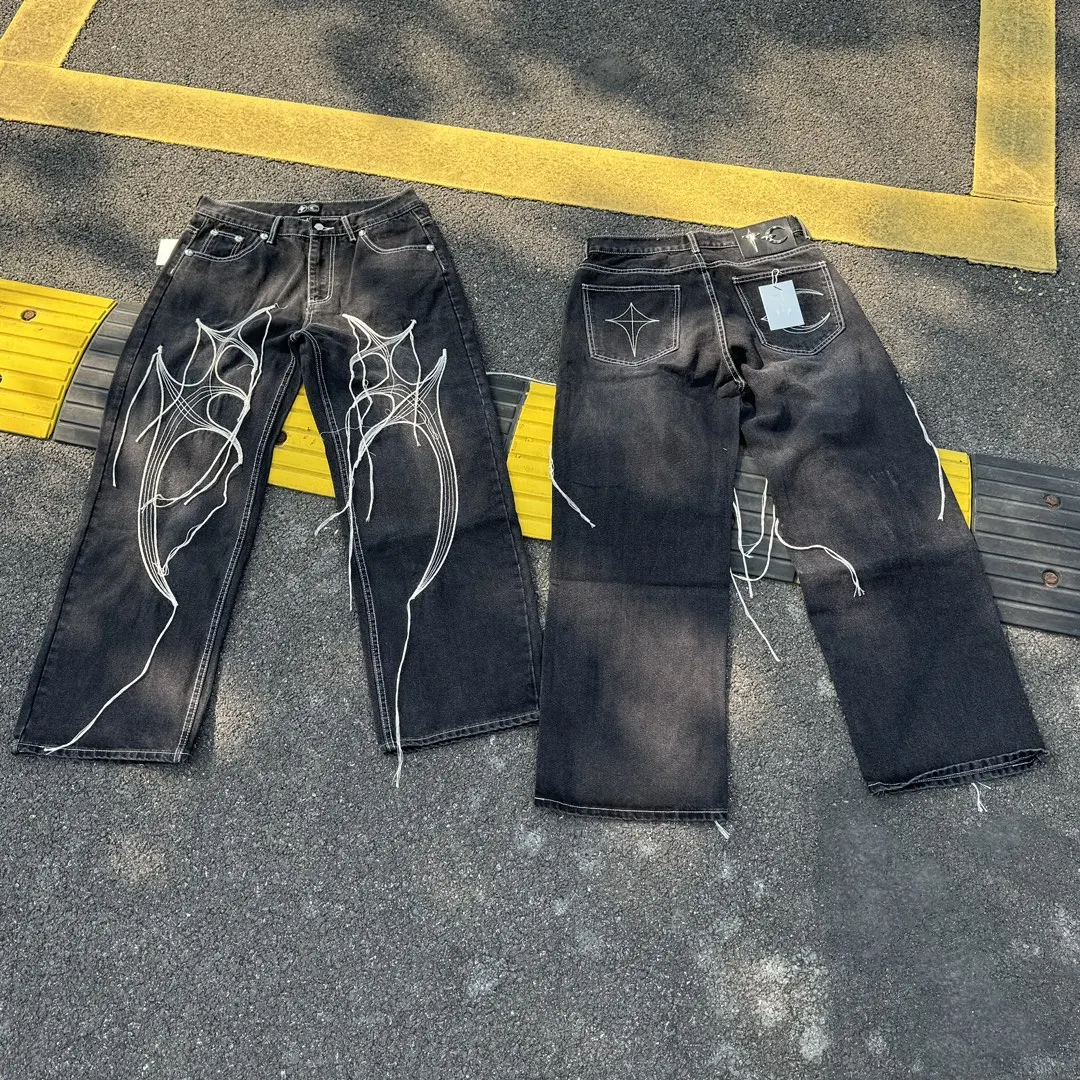 25SS Hiphop Street Denim Pants Thug Club Pant Metal Stars Moons Logo Embroidered Tassel Pocket Jeans Street Jeans Men Women