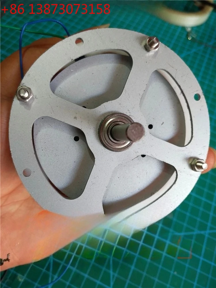 

Минимальный мини-дисковый генератор без сердечника с постоянными магнитами, высокоэффективный мини-генератор с низким сопротивлением и низким сопротивлением