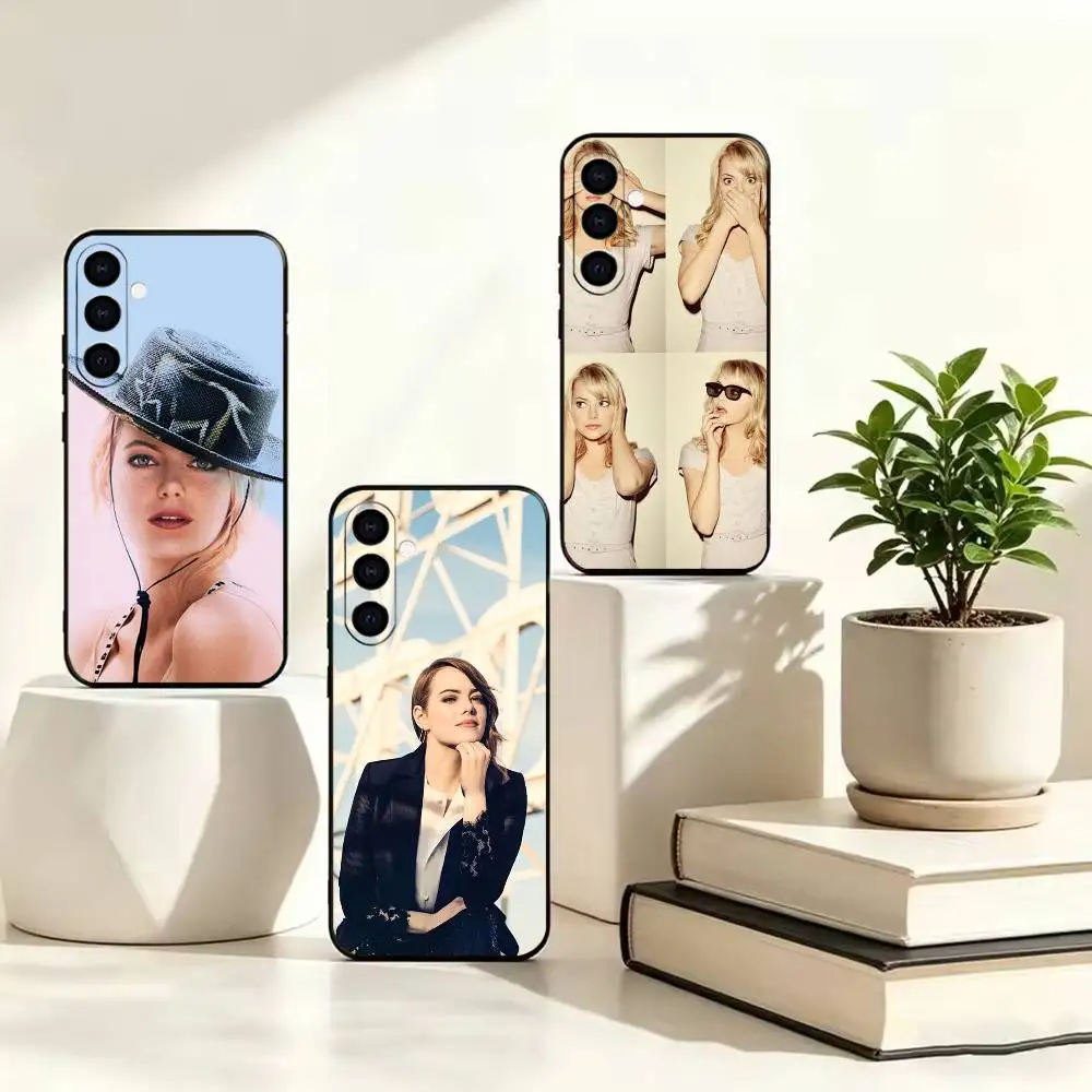 Glamorous Blonde Actress Emma Stone  Black Shockproof Painted phone Case For Samsung A73 20,21s,22,31,32,52,53,72