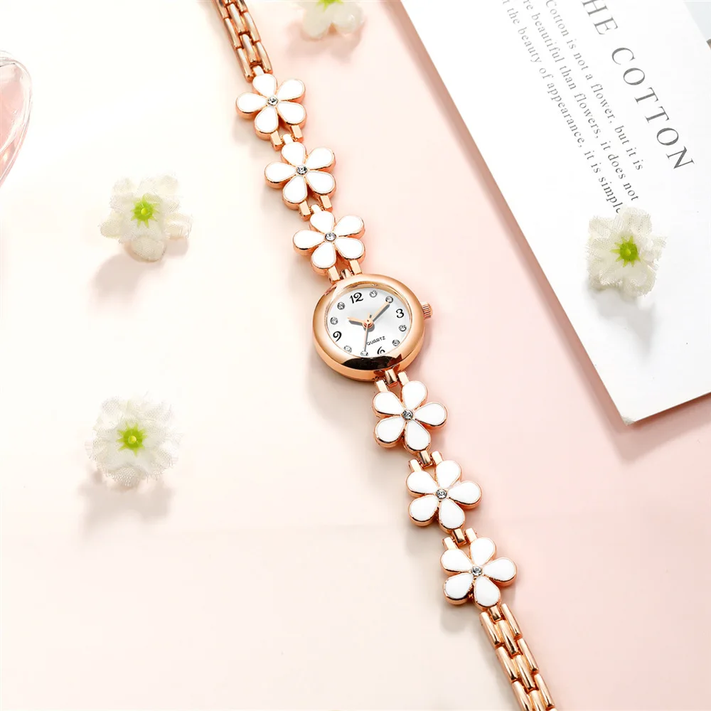 Mori Small Dial Petal Bracelet Watch Korean Version Simple and Compact All Cute Small Fresh Quartz Watch