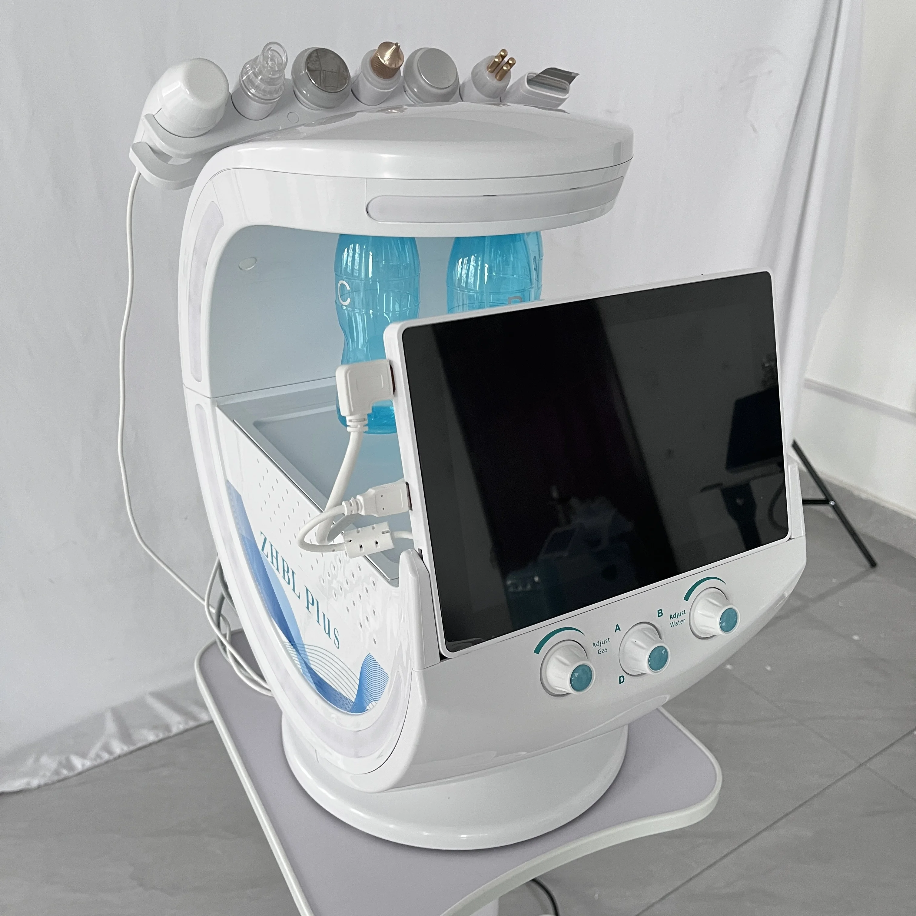 Analyseur de peau du visage multifonctionnel 7 en 1, bulle bleue glacée intelligente, nettoyage en profondeur, dissolvant de points noirs sous vide, Machine de beauté du visage