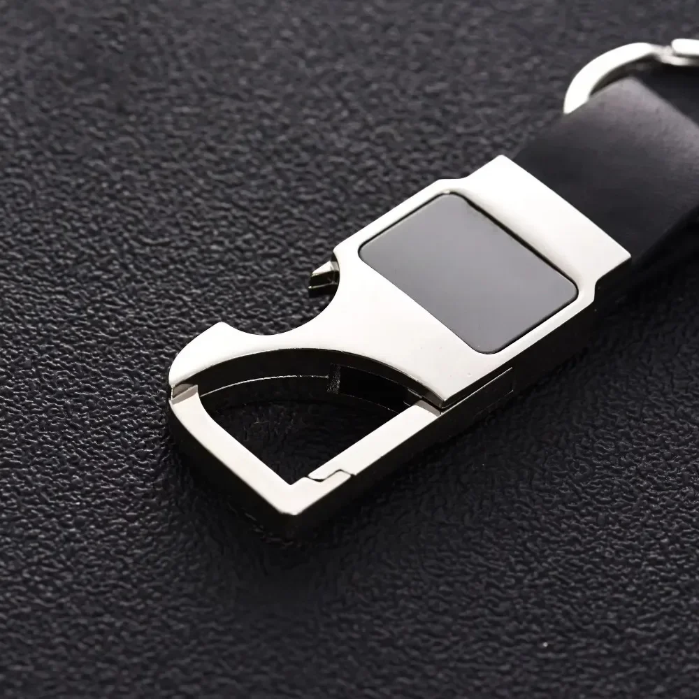 Custom Laser Logo Name Keychain Men Business Metal Genuine Leather Keyring Creative Luxury Car Moto Key Chain Ring Gift